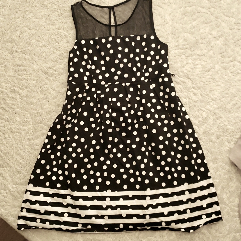 Black And White Polka Dot Maternity Dress
